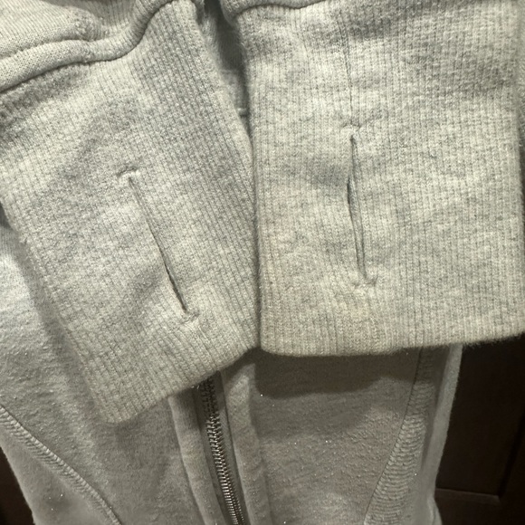 Lululemon light grey/metallic scuba hoodie size 4 - Picture 4 of 5